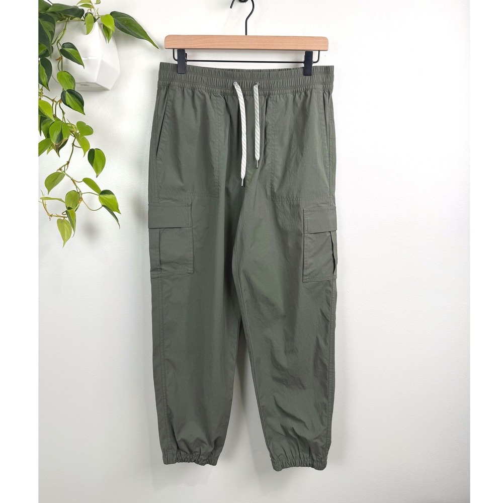 Vuori Womens Birch Jogger Pants Army Green Cargo Hiking Medium Athletic Utility